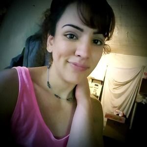 Meet your Posher, Cassandra